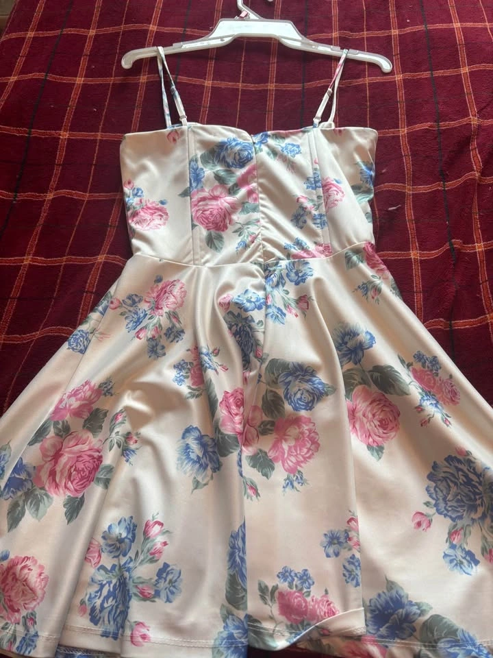 White Floral Dress - photo 2