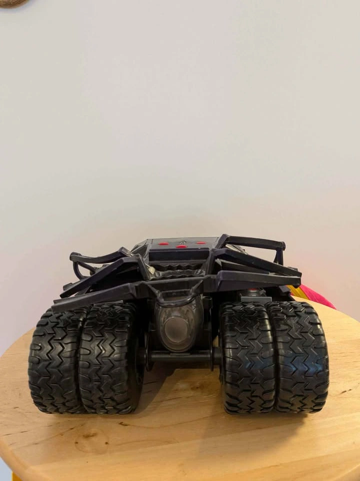 Mattel DC Comics Batman Batmobile Tumbler (The Dark Knight Trilo - photo 4
