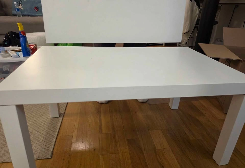 White Coffee Table - Ikea Lack - photo 4