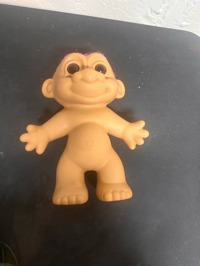 Large Trolls doll planter - photo 5