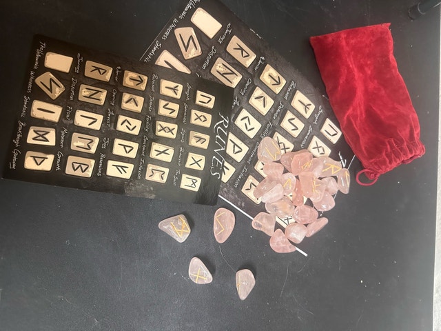 Rose Quartz Runes for Divination
