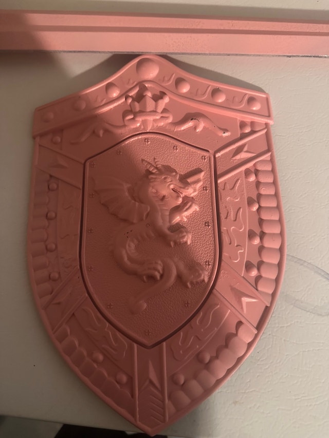 Fake pink Sword and shield - photo 3