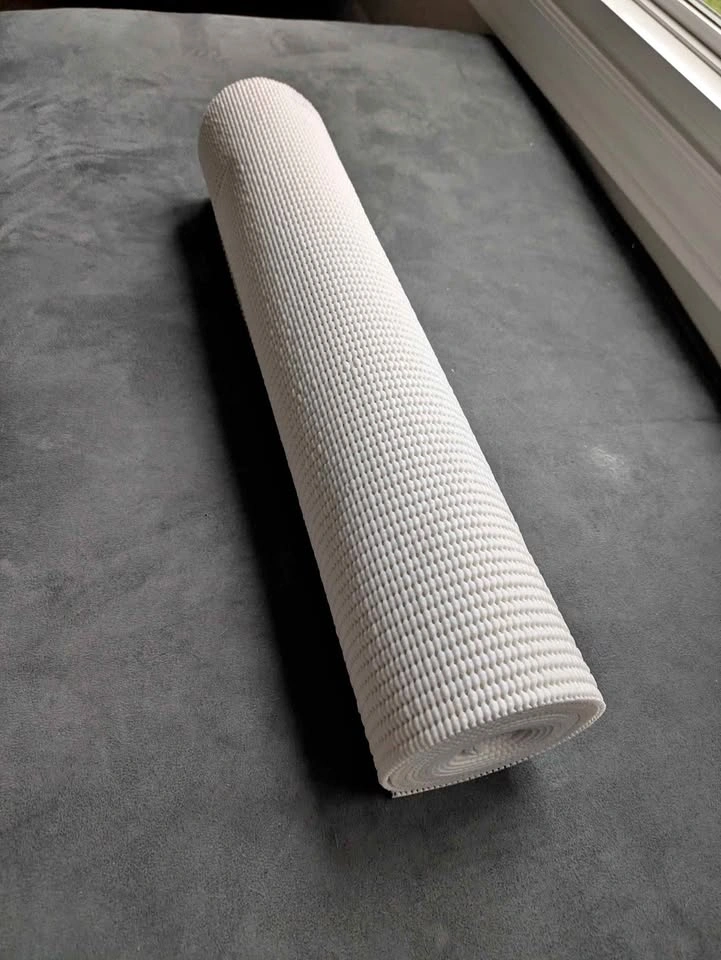 Foam drawer liner roll