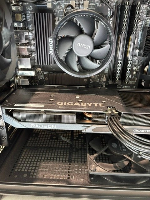 Gaming PC 9060XT, 16GB RAM, 500GB NVMe + 2TB - photo 2