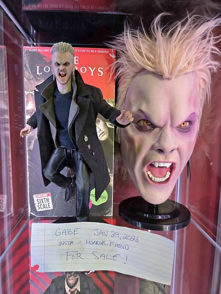 Lost Boys David Sideshow 1/6 Figure w/ Mask