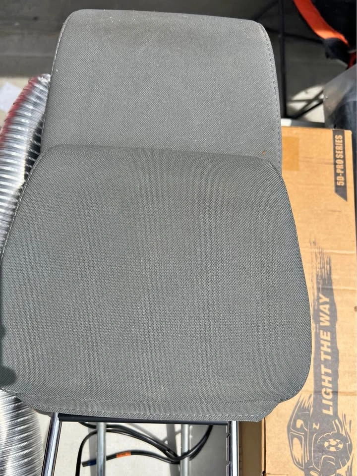 Headrest from 2005-2008