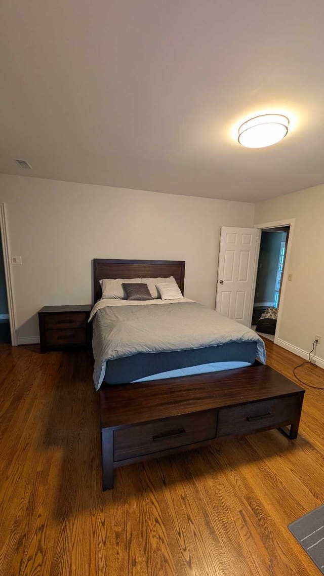 Solid Wood Queen Bed Set - Like New - photo 2