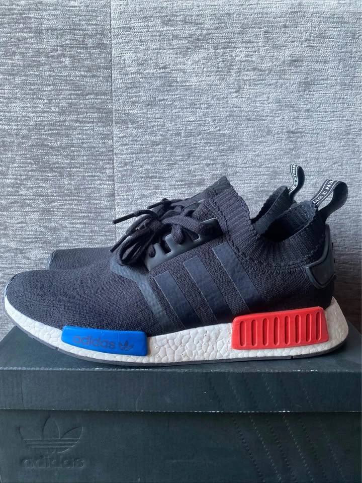 Adidas NMD R1 Size 11/11.5 - photo 2