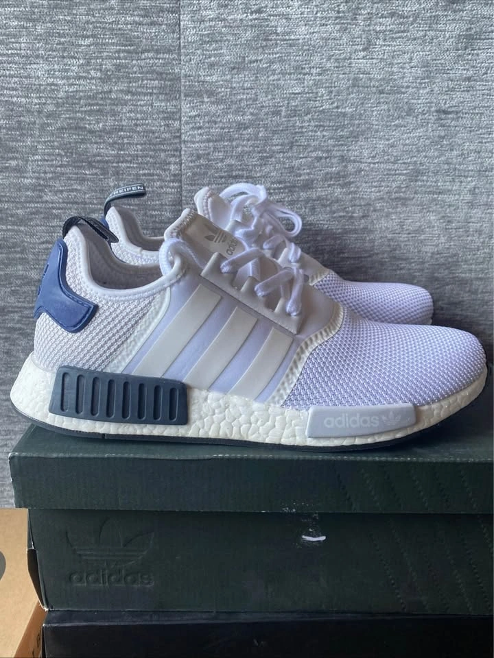 Adidas NMD R1 Size 11/11.5 - photo 3
