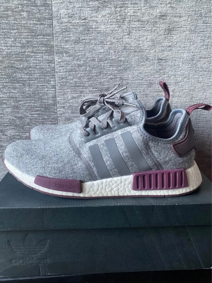 Adidas NMD R1 Size 11/11.5 - photo 4