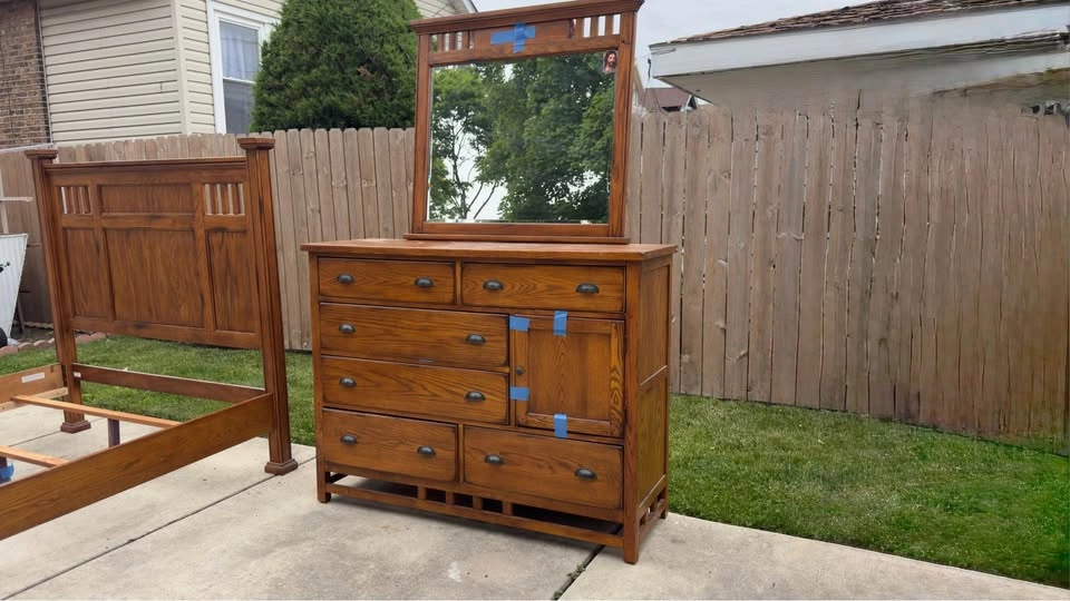 Queen Bed Frame with Drawer and Mirror - photo 4