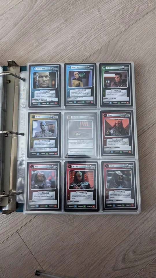 Star Trek CCG: Next Generation - photo 4
