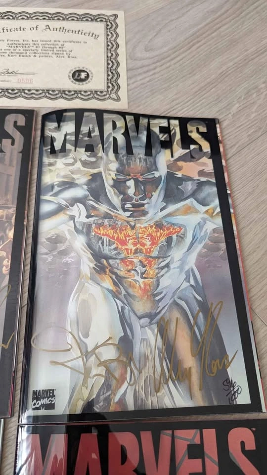 Marvels #1-4 Signed by Alex Ross & Kurt Busiek - photo 5