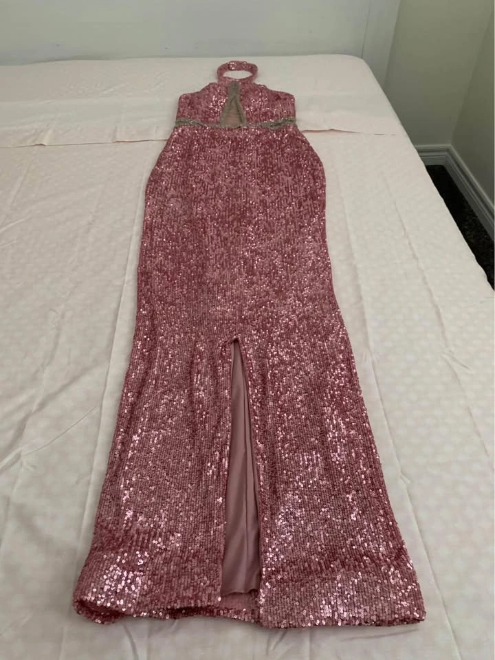 Beautiful Sequin Pink Dress - Full length (Best offer) - photo 3
