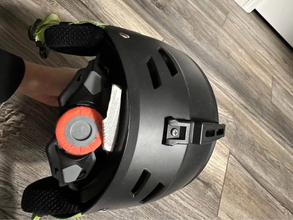 Snowboard Helmet - photo 4