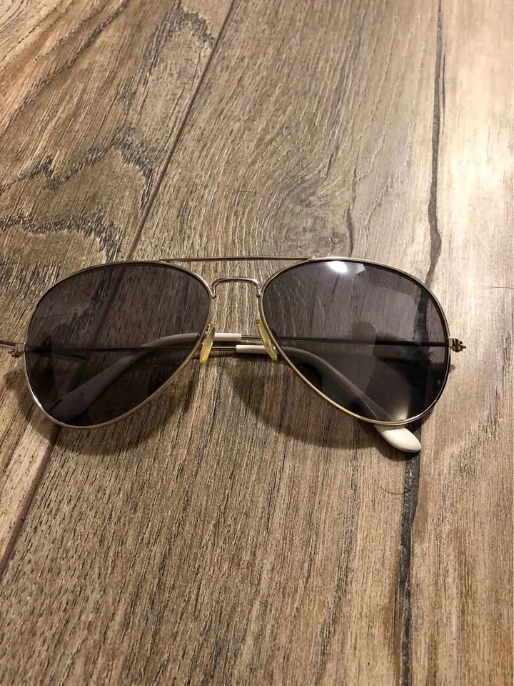 Ray-Ban Aviator Sunglasses