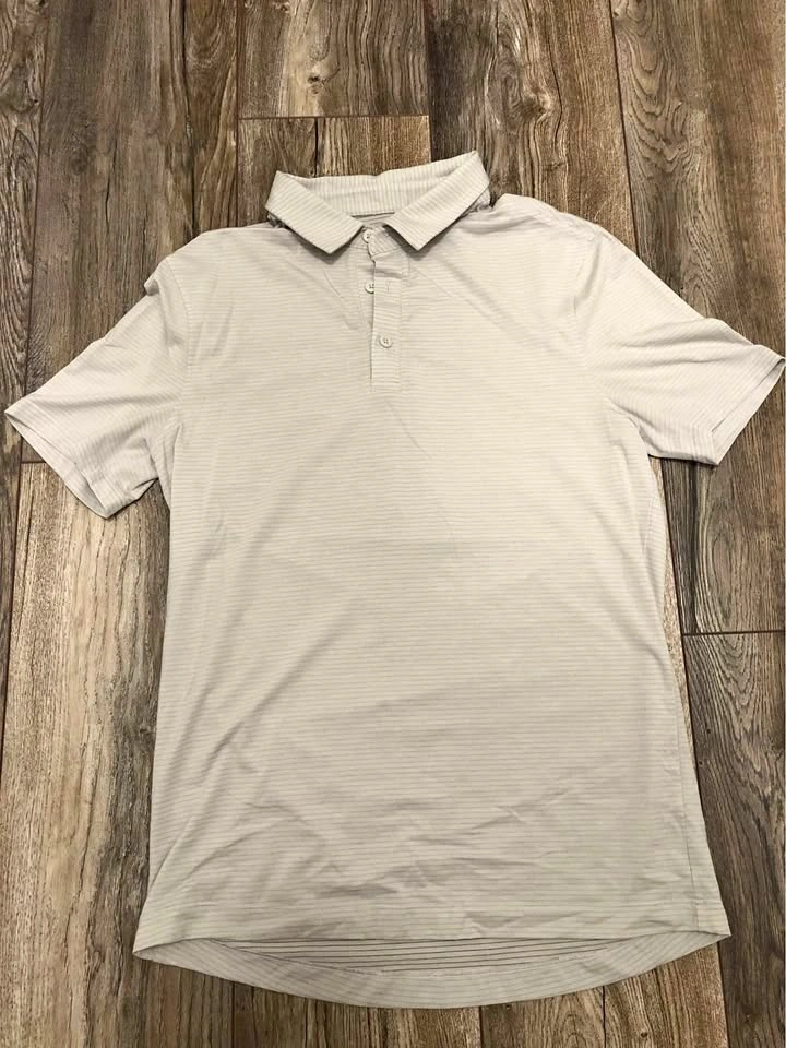Lululemon Golf Shirt Size S