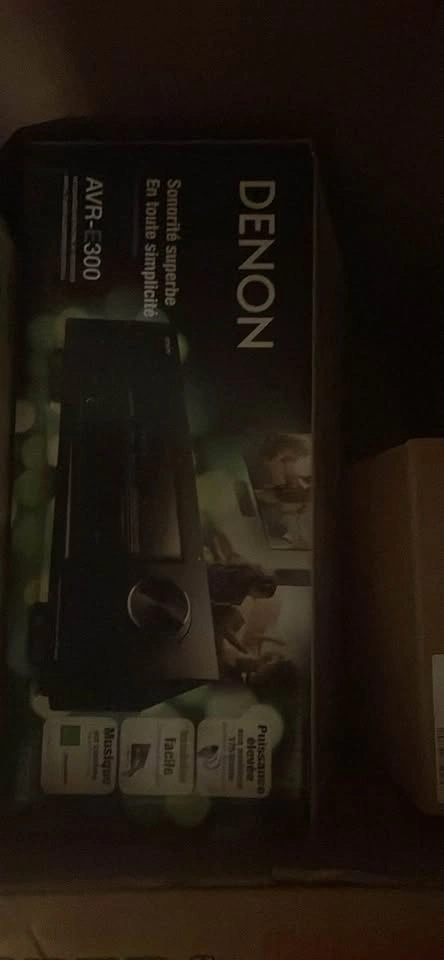 Denon AV Receiver - photo 4