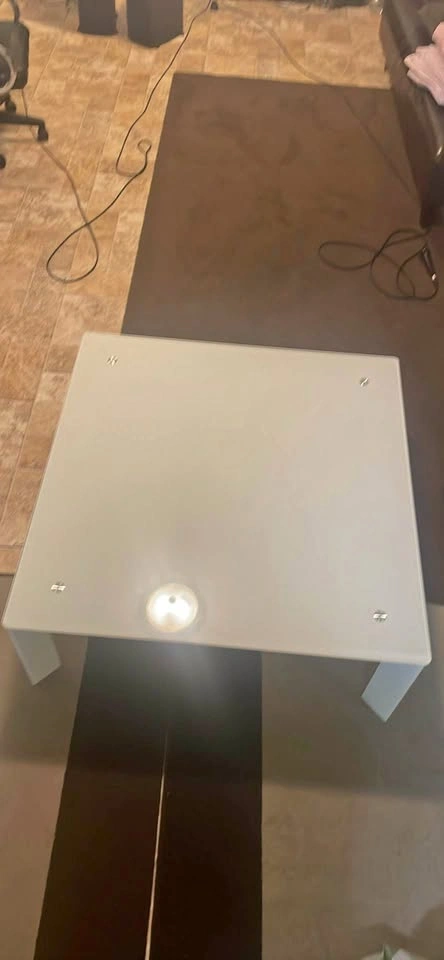 IKEA SKIRO Coffee Table