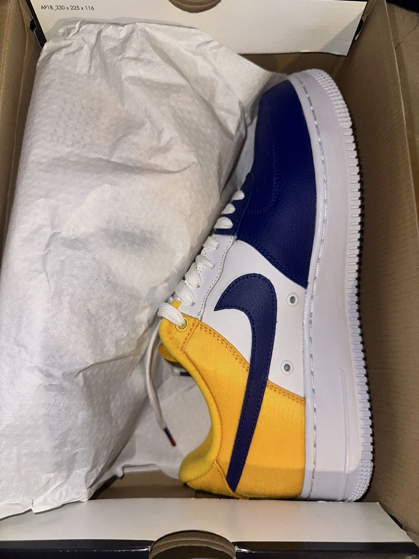 Nike Air Force 1 '07 LV8