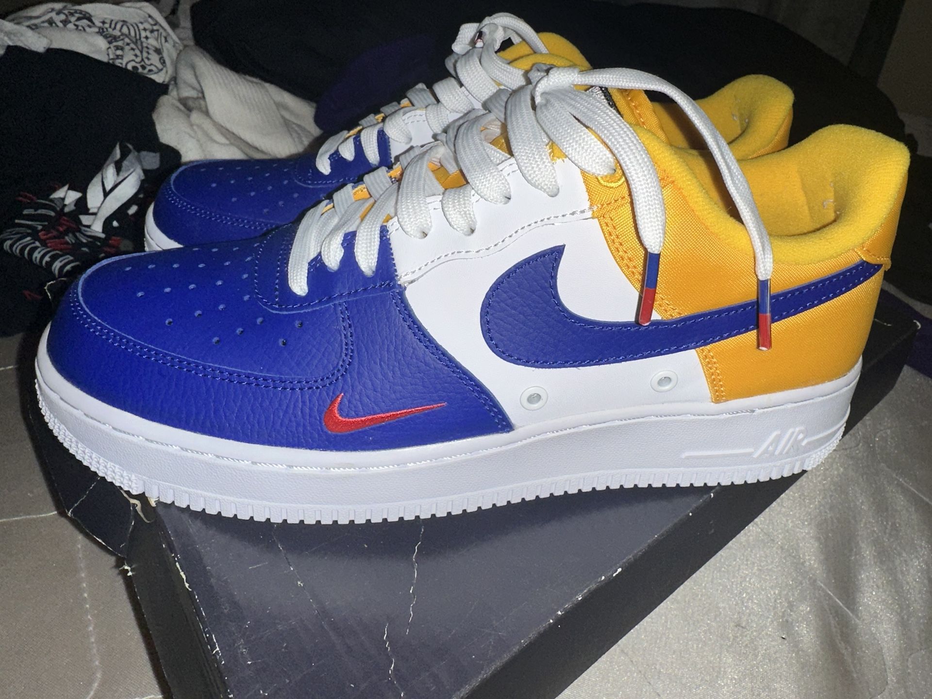 Nike Air Force 1 '07 LV8 - photo 2