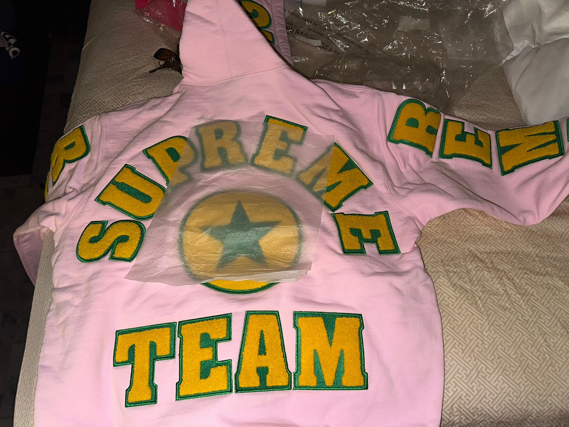 Supreme Hoody