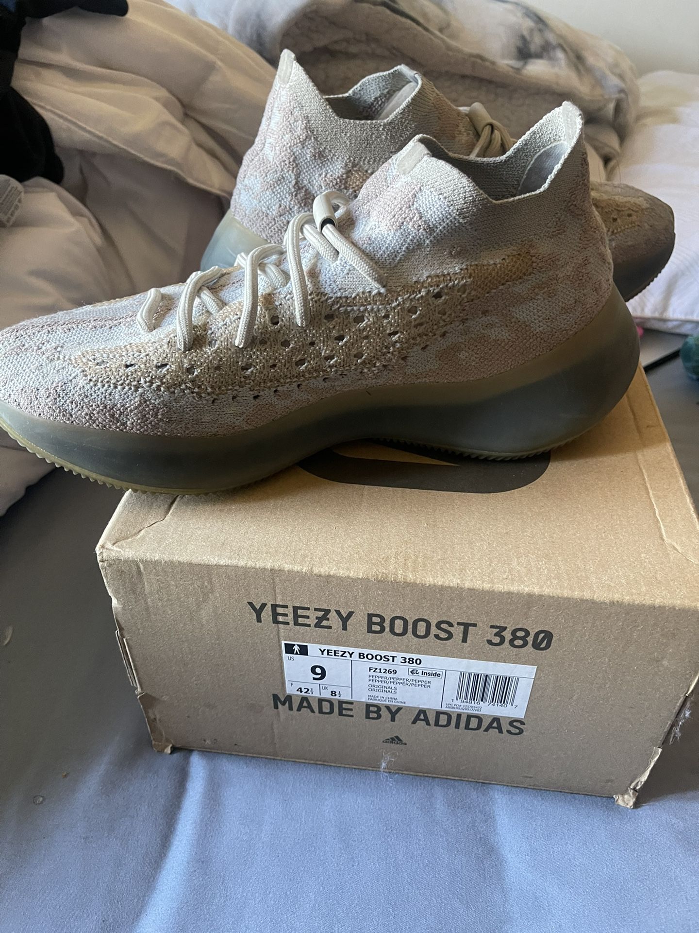 Yeezy 380 Pepper - photo 4