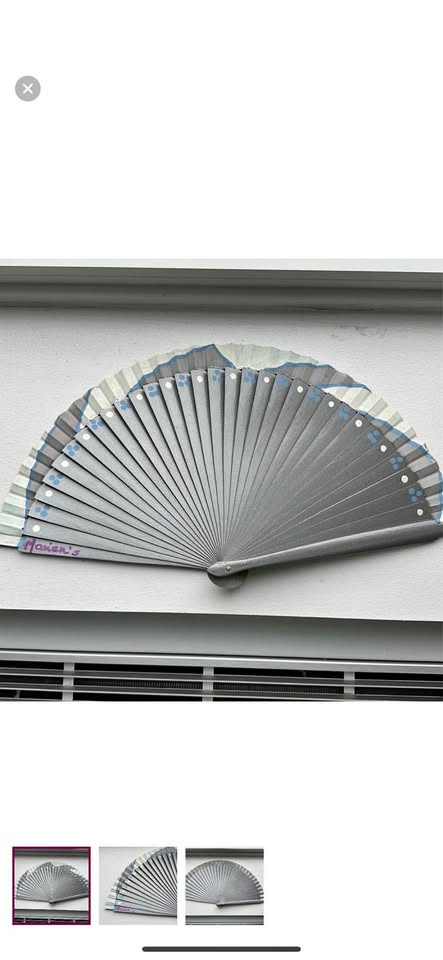 Original hand painted Spanish hand fan - Marien’s 💃🏽 big size