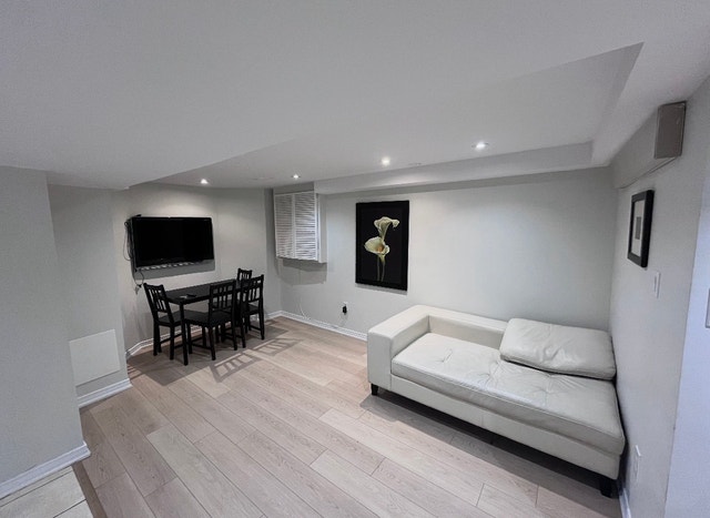 Furnished 1 Bed Basement Apt near SQ One - photo 5