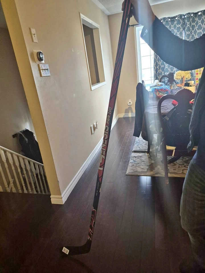 Brand New Pro Performance Carbon Hockey Stick Genesis Louisville