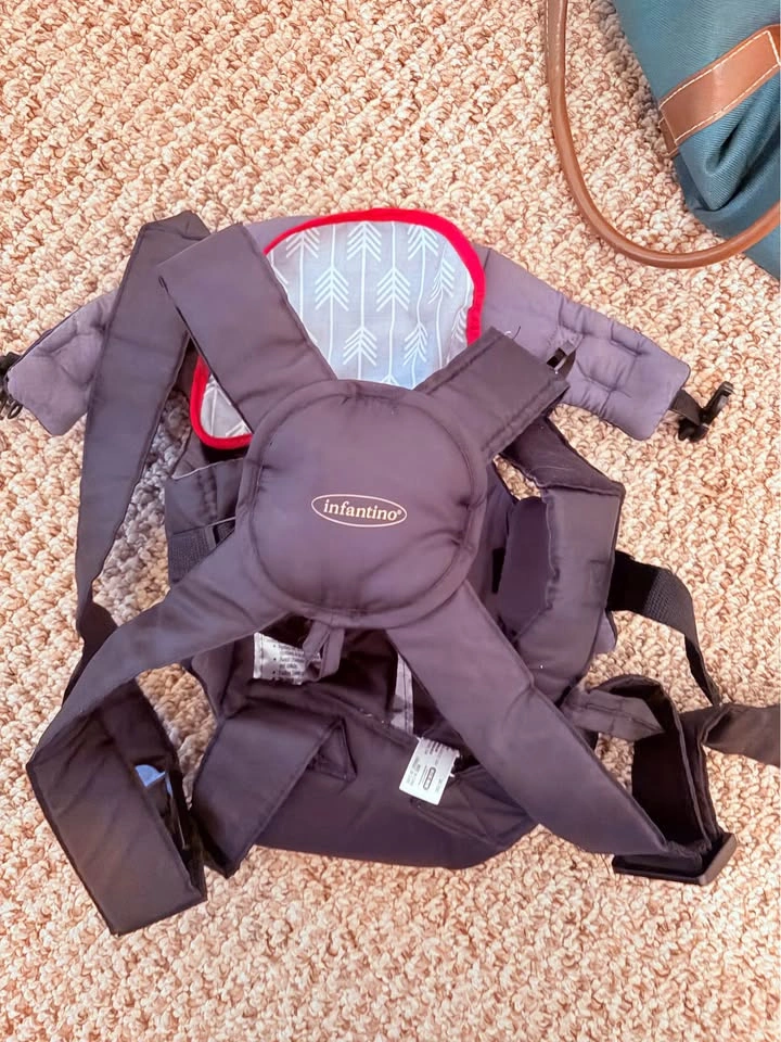 Infantino Baby Carrier - photo 3