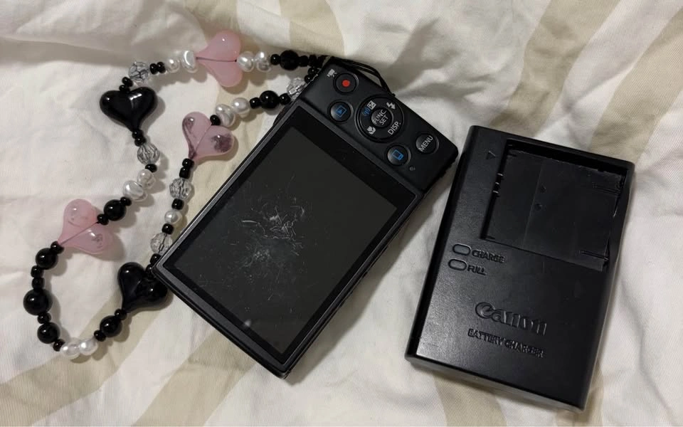 CANON POWERSHOT ELPH340 - photo 2
