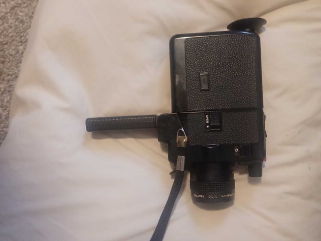 Canon 310XL Vintage Super 8 Camcorder - photo 3
