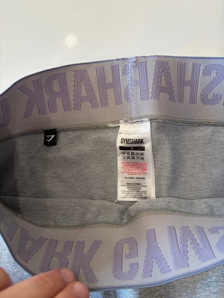 Women's Size Small Gymshark Legging Bundle - 2 Pairs - photo 3