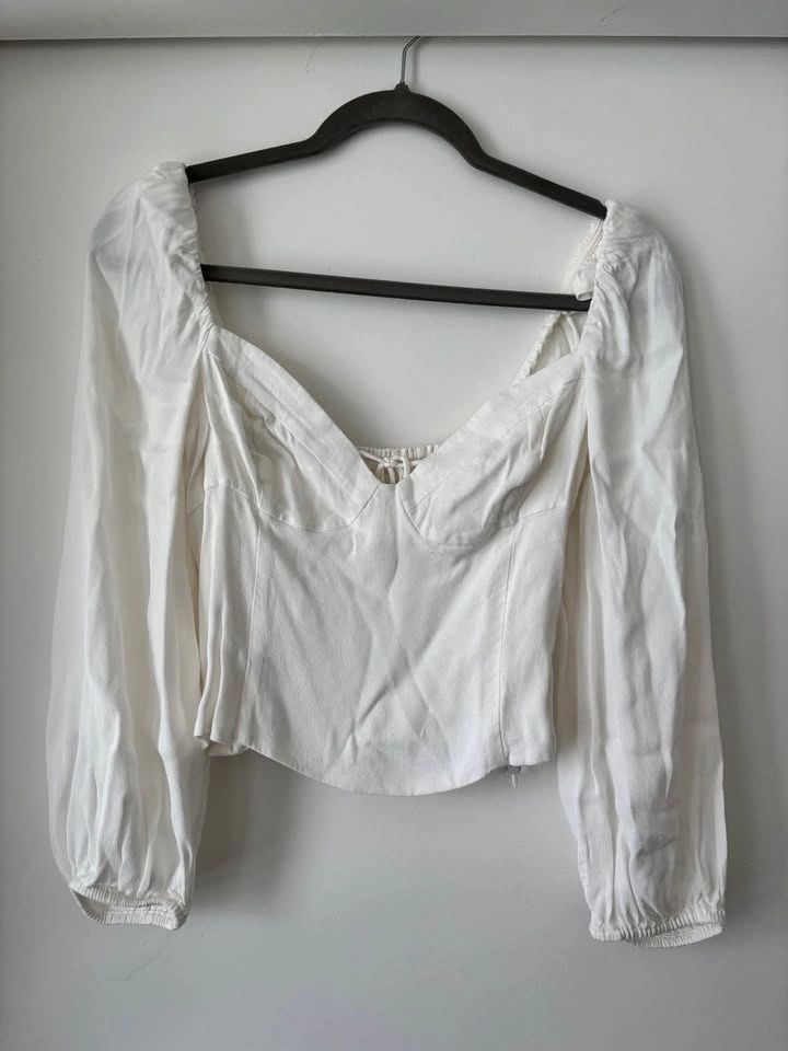 Aritzia Novella Blouse (black and white) - photo 3