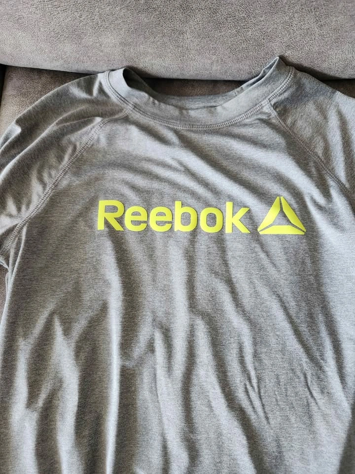 Reebok Gray Long Sleeve Shirt Neon Yellow Logo - Unisex Size 10- - photo 2