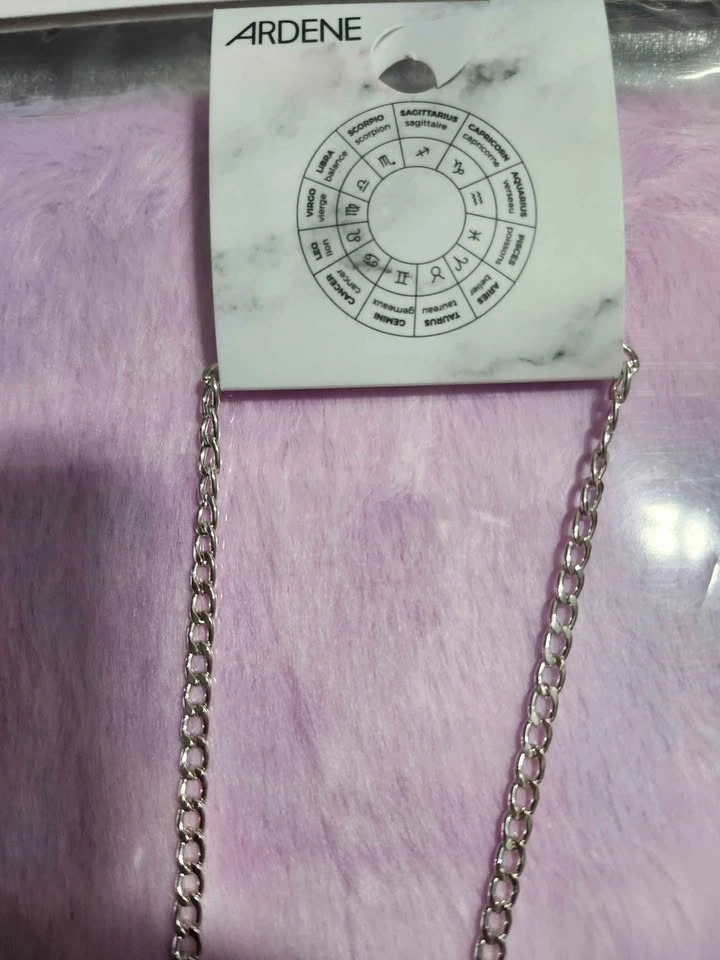 Pisces Necklace - Brand New - photo 3