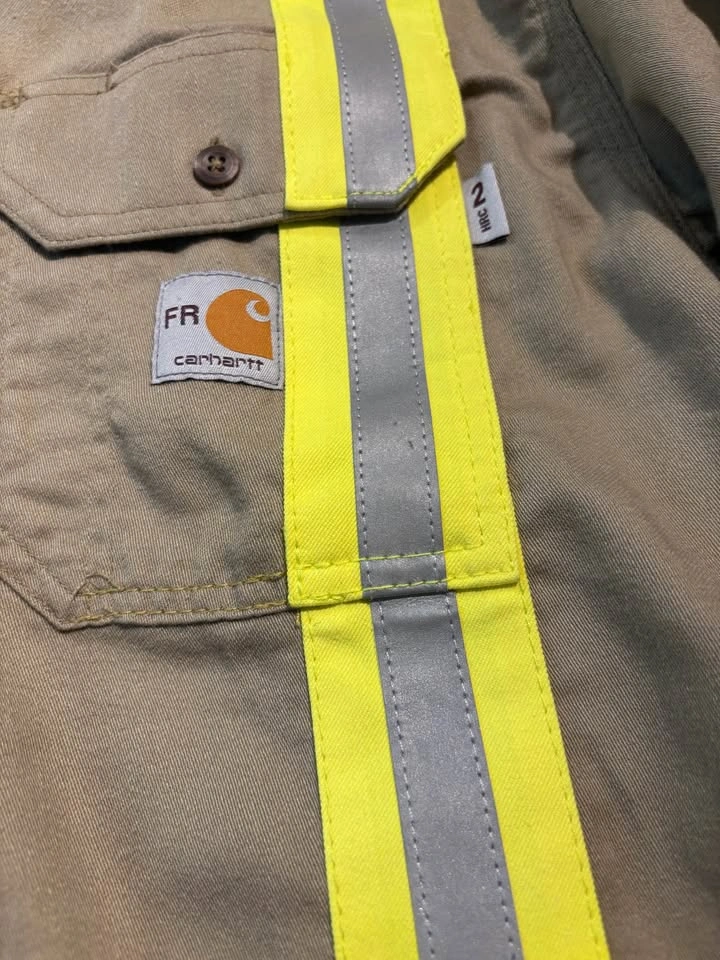CARHARTT FLAME RESISTANT SHIRT .. SIZE LARGE FOR SALE !!! - photo 3