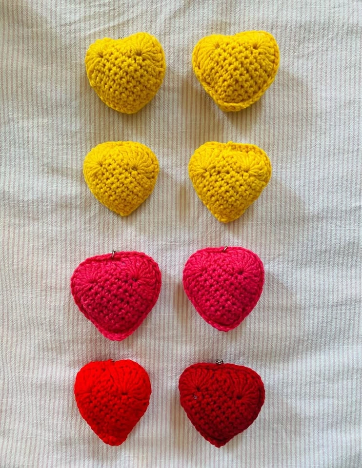 Crochet Heart Key chain ❤️💛🩷 - photo 3
