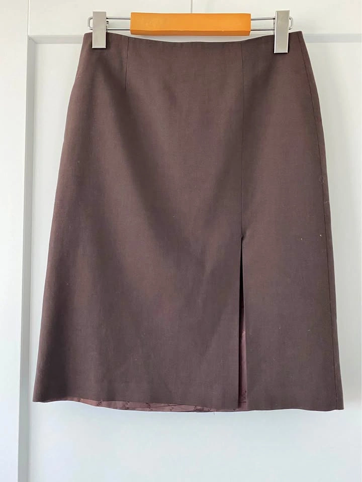 MAXAZRIA brown skirt size 2 - Like New