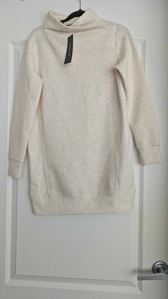 Joe Fresh Women's Cream Funnel Neck Pullover Sweater - XS