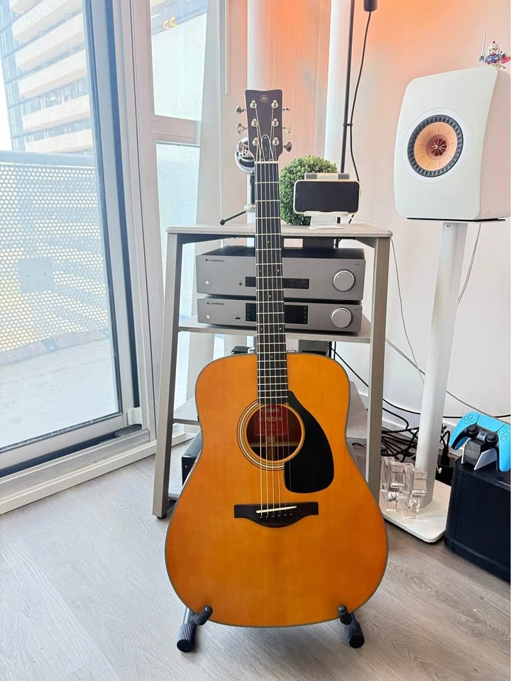 YAMAHA FG3X