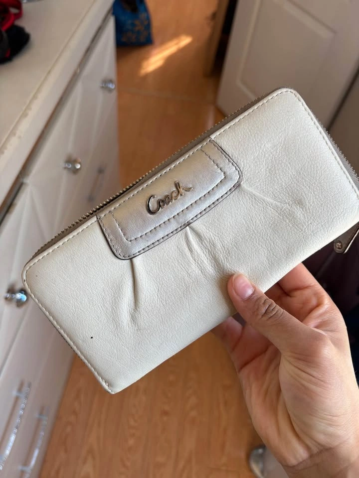Y2K Vintage Coach Wallet - photo 2
