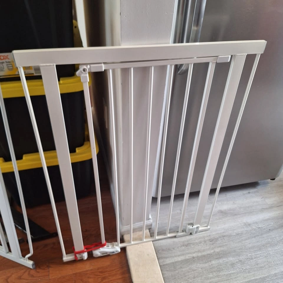 Cat Gates with extensions OBO - photo 3