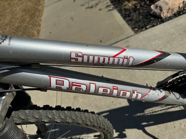 Raleigh Summit Bicycle - photo 2