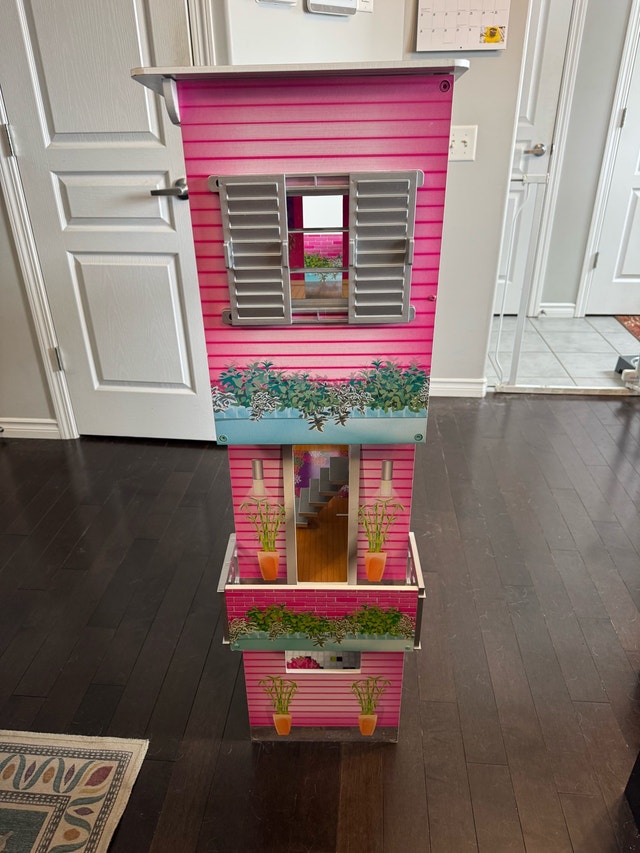 Doll House for Barbie or Similar Sized Dolls - photo 4