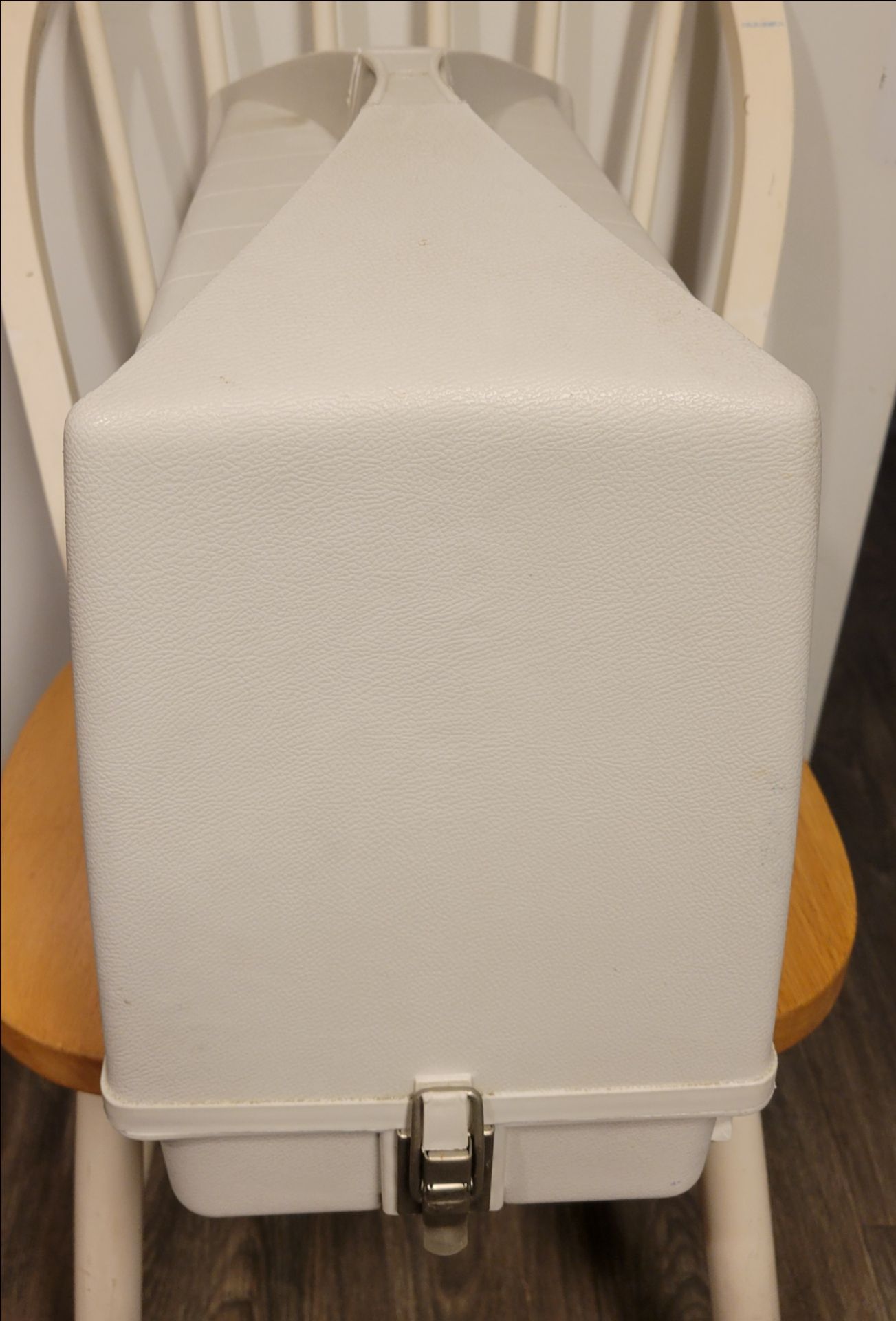Vintage 1960's Dressmaker S-2402 Sewing Machine w/ Case - photo 3