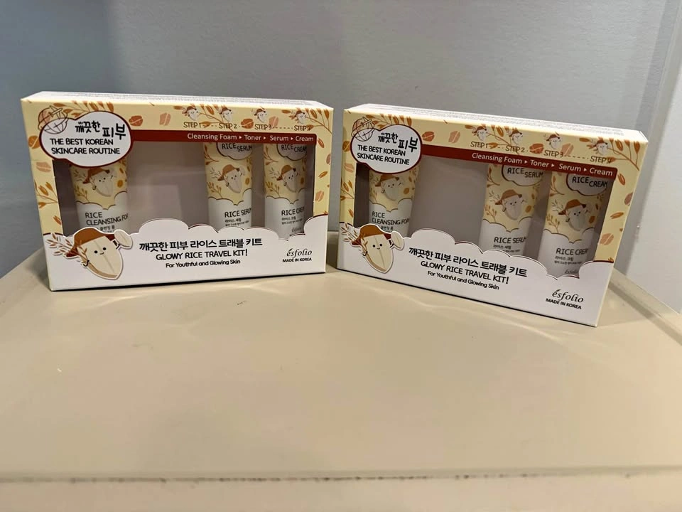 Esfolio Glowy Rice Travel Kits