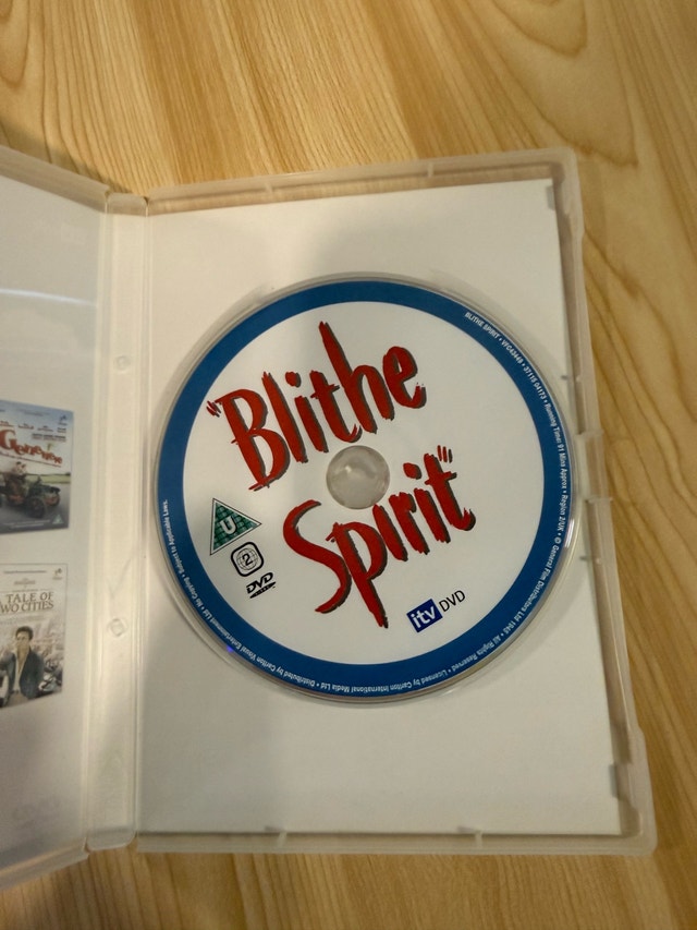 Blithe Spirit DVD - photo 2