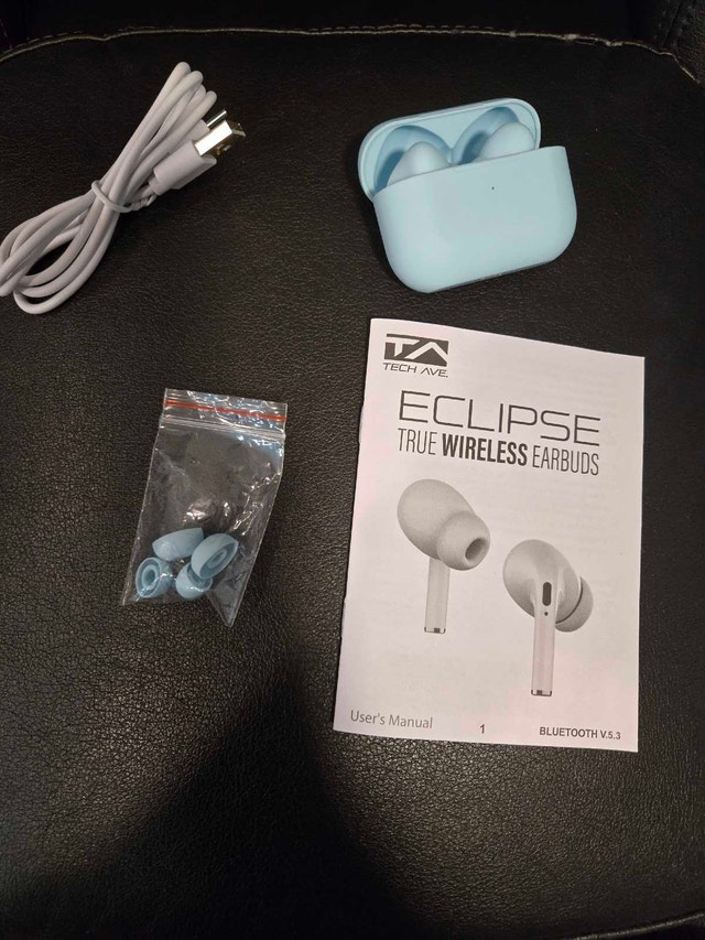 True Wireless Tech Ave Earbuds - photo 2